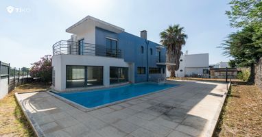 Apartamento Tiko em venda, na José Cardoso Pires, localizado em Quinta do Anjo, no concelho de Setúbal
