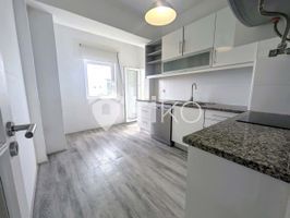 Apartamento Tiko em venda, na Rua Bairro da Cáritas, localizado em Lumiar, no concelho de Lisboa
