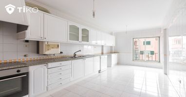 Apartamento Tiko em venda, na Vale da Carrasqueira, localizado em Ericeira, no concelho de Lisboa